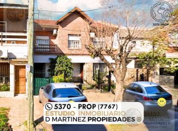 PH · 266m² · 8 Ambientes · 1 Cochera · Casa Multifamiliar en Venta Para Actualizar o Reformar 8 Ambientes, 5 Dorm., 3 Baños