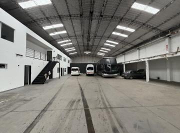 Bodega-Galpón · 947m² · 5 Ambientes · Alquiler de Galpón en 510 Entre 17 y 18 - 1000 M2 Cubiertos - a 100 m del Shopping