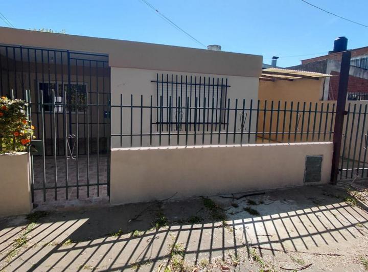 Casa · 96m² · 3 Ambientes · 1 Cochera