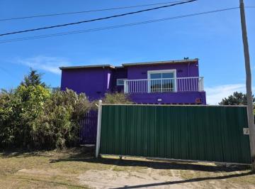 Casa · 232m² · 5 Ambientes · 2 Cocheras · Casa 4 Dorm. Playa San Carlos