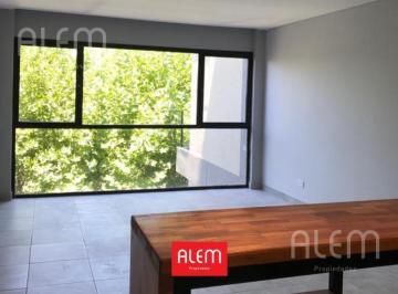 Departamento · 70m² · 3 Ambientes · 1 Cochera · Departamento en Venta en Adrogue