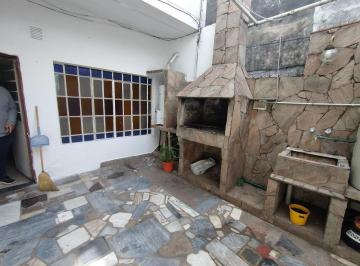 PH · 100m² · 3 Dormitorios · Dpto Pasillo. 3 Dorm.. Patio. Parrillero. Echesortu