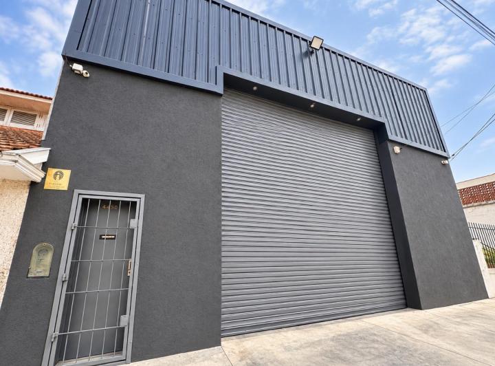 Local comercial · 450m²