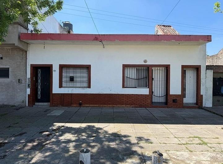 Casa · 108m² · 6 Ambientes