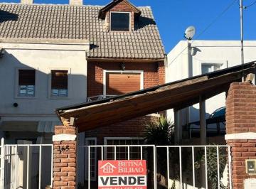 Departamento de 6 ambientes, Neuquén · Dúplex en Venta - Hermosa Zona - Neuquén