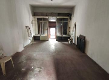 Depósito · 300m² · Oportunidad Para Deposito o Galpon Industrial