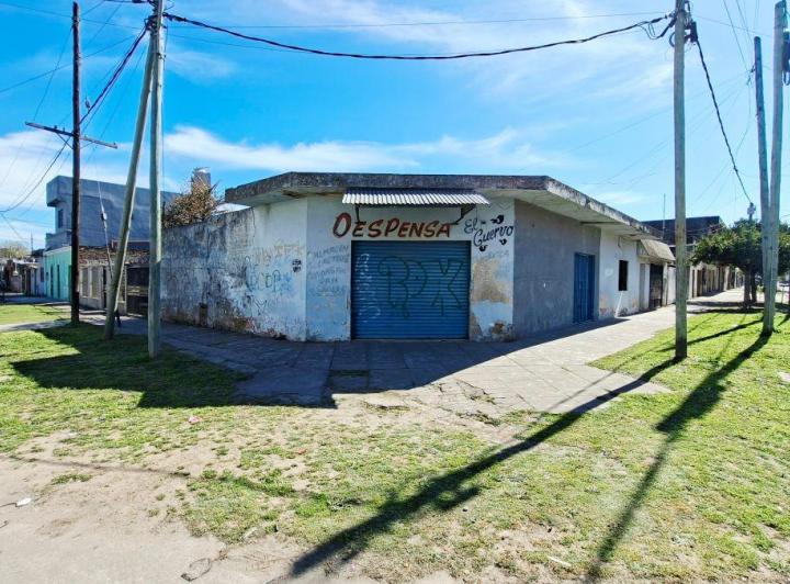 Local comercial · 124m² · 3 Ambientes · 1 Cochera