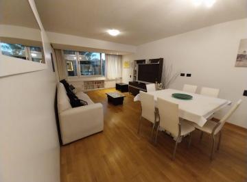 Departamento · 59m² · 2 Ambientes · 1 Cochera · Alquiler Departamento Amoblado de 1 Dormitorio con Cochera y Amenities, Barrio Martin, Rosario