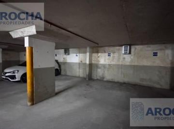 Garage · 13m² · Cochera en Congreso