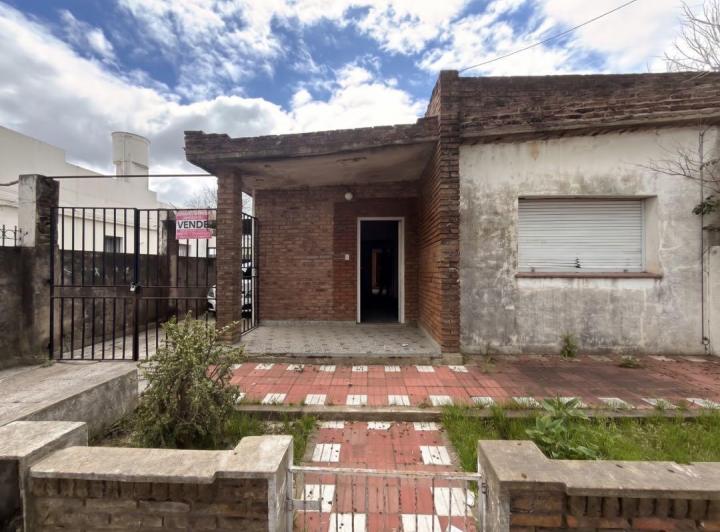 Casa · 120m² · 4 Ambientes · 1 Cochera