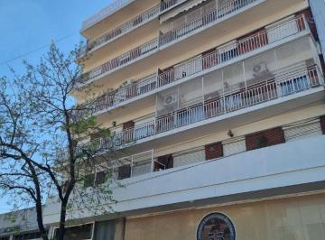 Departamento de 4 ambientes, Mataderos · Mataderos 4 Amb Al Frente con Balcon Corrido
