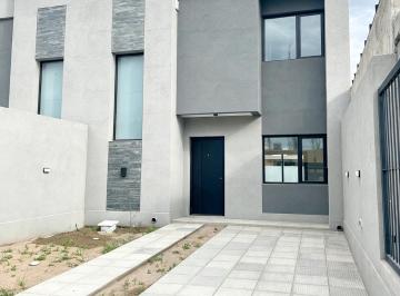 PH de 3 ambientes, Cipolletti · Venta Duplex 2 Dorm. a Estrenar. Cipolletti. Apto Credito