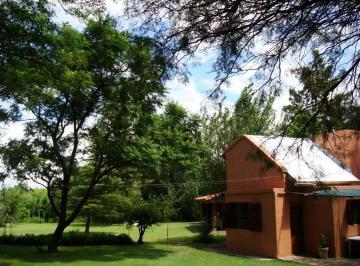 Hotel · 753m² · 11 Dormitorios · 10 Cocheras · Venta Complejo Cabañas en San Marcos Sierras