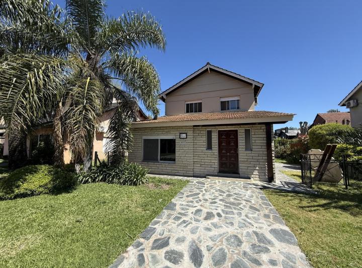 Casa · 120m² · 4 Ambientes