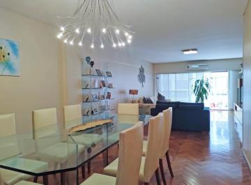Departamento · 174m² · 5 Ambientes · 1 Cochera · Departamento de 5 Ambientes C/ Dep y Cochera en Venta en Recoleta/ Barrio Norte