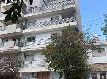 Departamento de 3 ambientes, Córdoba · General Paz// Alquiler// Dos Dorm. 2 Baños - Balcón con Asador!