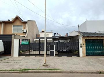 Casa · 145m² · 5 Ambientes · Casa Multifamiliar, Lote 8,66 X 43,30