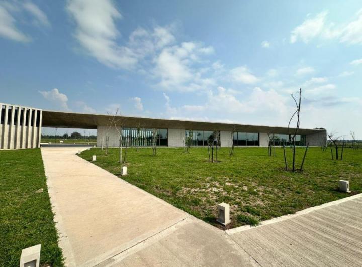 Terreno · 1212m²