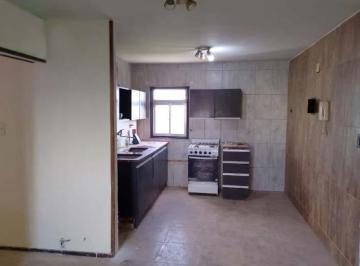 Departamento de 4 ambientes, Villa Lugano · 4 Amb. Al Frente | 3 Dorm. + Patio | 69 m² Barrio Piedrabuena Dueño Direct