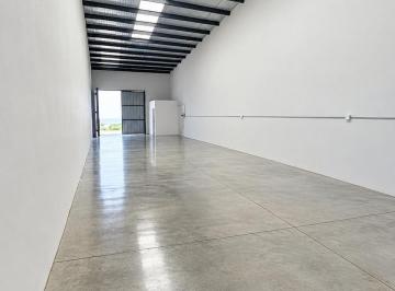 Bodega-Galpón · 163m² · 1 Ambiente · Depósitos en Venta - Fisherton Tierra Nueva