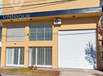 Local comercial · 300m² · 4 Ambientes · Local en Neuquen