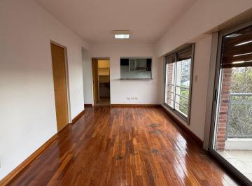 Departamento de 3 ambientes, Quilmes · Alquiler Semi Piso 3 Ambientes Quilmes Centro
