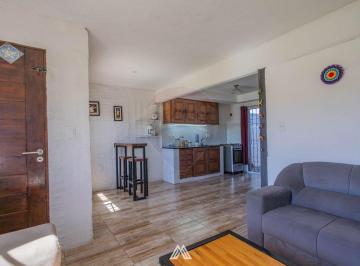 Casa · 70m² · 4 Ambientes · Venta Casa 3 Dorm. Las Piedras