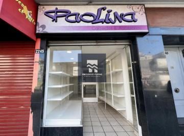 Local comercial · 52m² · Local en Caseros