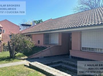 Casa · 300m² · 6 Ambientes · 2 Cocheras · Casa en Paso del Rey