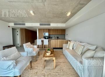 Departamento · 100m² · 2 Ambientes · 1 Cochera · Venta - Surfside - 1 Dormitorio, Playa Brava, Punta del Este Sap