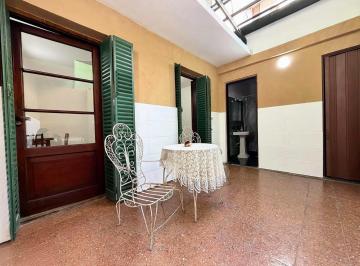 PH · 127m² · 7 Ambientes · PH Multifamiliar 7 Amb. en Parque Avellaneda – 2 Viviendas, Terraza, Quincho y Parrilla