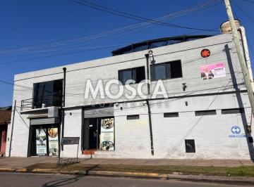 Bodega-Galpón · 600m² · 5 Ambientes · 1 Cochera · Vendo Ideal Inversor Importante Esquina Galpón Gran Terreno y Casa