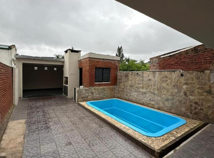 Casa · 2 Cocheras