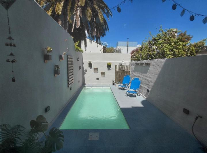 Casa · 83m² · 3 Ambientes · 1 Cochera