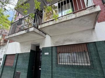 Departamento · 35m² · 3 Ambientes · Alquiler - Tres Ambientes Luminoso - Pompeya