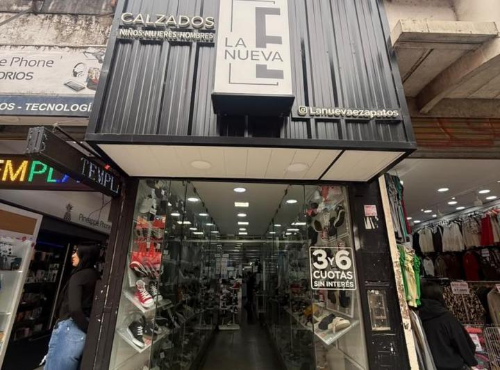 Local comercial · 210m² · 1 Ambiente