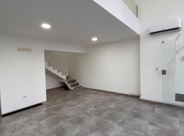 Local comercial · 47m² · 2 Ambientes · Local de Aprox 50 m² en Alquiler - Berazategui