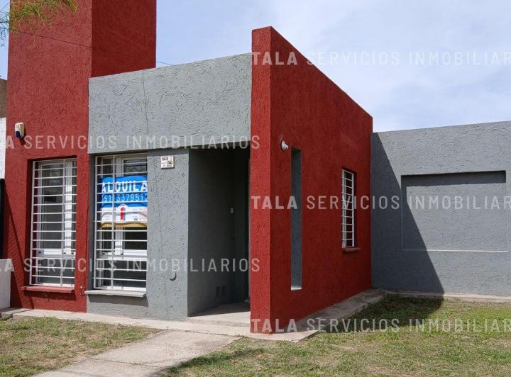 Casa · 100m² · 2 Ambientes · 1 Cochera