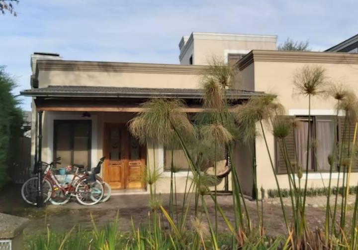 Casa · 120m² · 3 Dormitorios