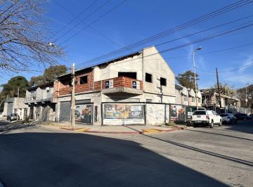 Local comercial · 280m² · 8 Ambientes · 4 Cocheras · Venta Local Castelar