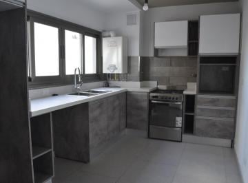 Departamento · 81m² · 3 Ambientes · Departamento Castelar Venta