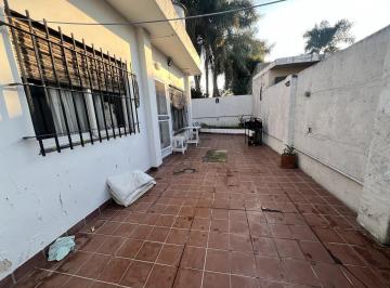 PH · 70m² · 3 Ambientes · 2 Cocheras · Casa Venta Castelar