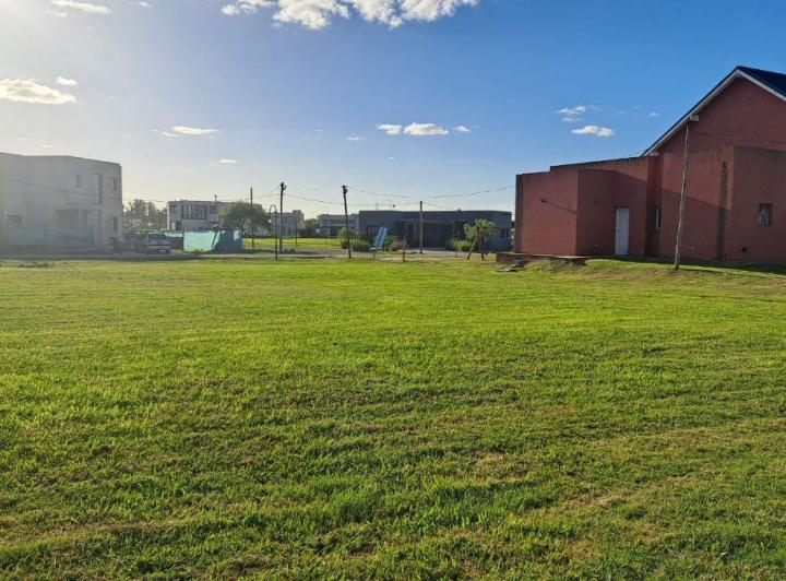 Terreno · 847m²