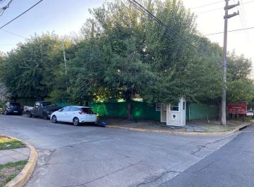 Casa · 226m² · 6 Ambientes · 3 Cocheras · Casa en Venta en Ituzaingo