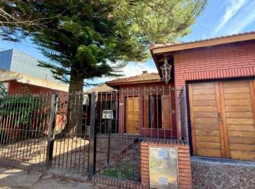 SER-SER-5275_2 · Alquiler Casa 4 Ambientes Quilmes Oeste