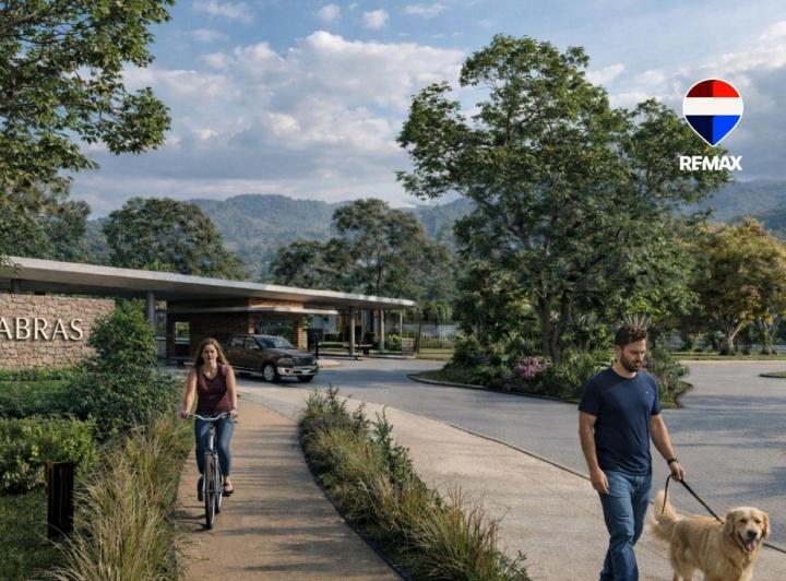 Terreno · 710m²
