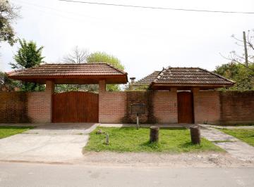 Casa · 56m² · 3 Ambientes · Casa en Venta en La Plata, Arturo Segui