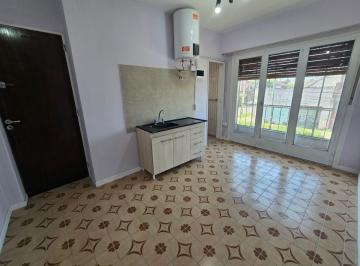 PH de 2 ambientes, Morón · Depto 2 Amb Luminoso 1er Piso