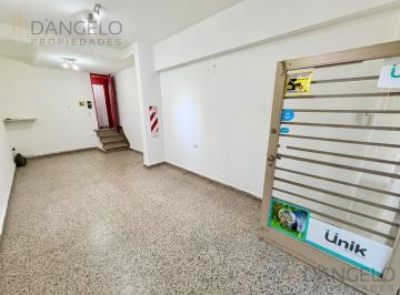 Local comercial · 27m² · 1 Ambiente · Local Frente Vidriado - Luminarias - Pintado - Baño Propio
