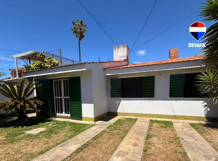 Casa · 142m² · 5 Ambientes · 2 Cocheras